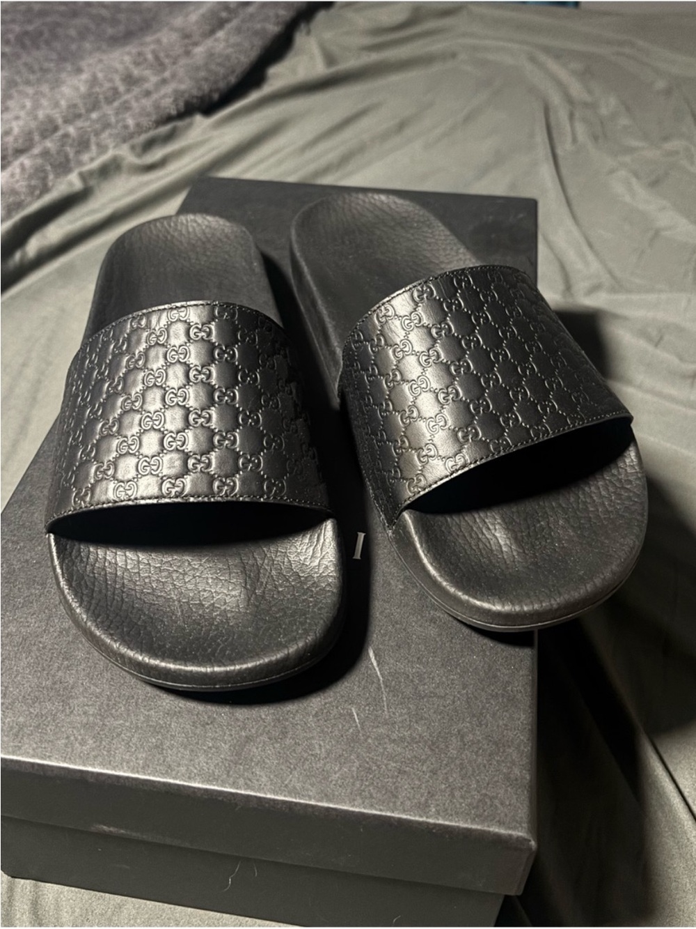 Gucci Black Embossed GG Slide Sandals - Men's US Size. 7